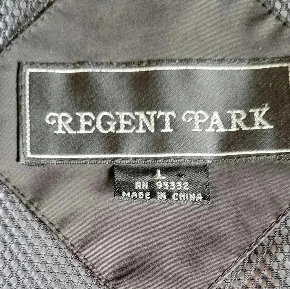 NWOT Regent Park, lightweight, full zip, black jacket, size Large - Picture 13 of 13
